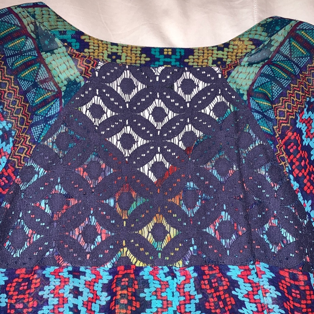 Colorful top - Picture 2 of 2